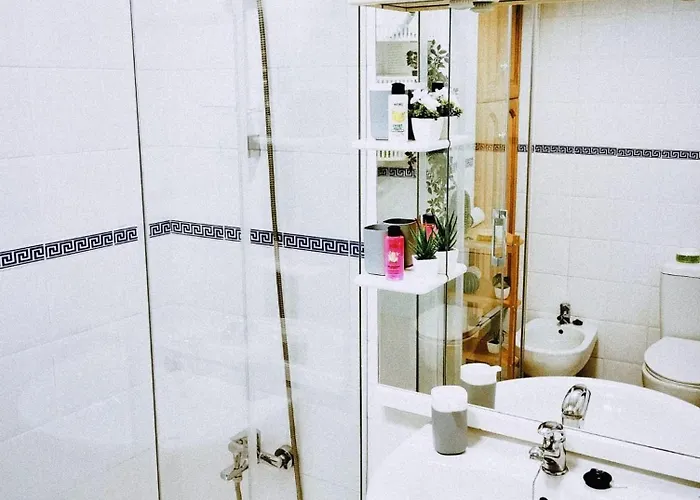 Apartament Alarve *